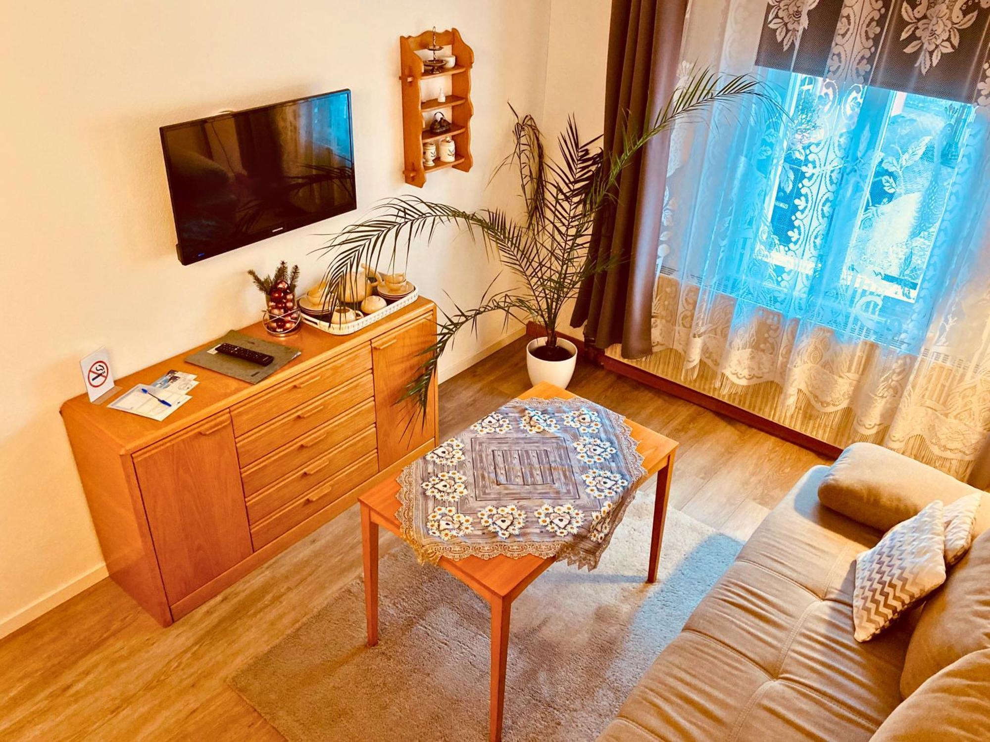 Fewo Nebenan Bad Windsheim Bagian luar foto