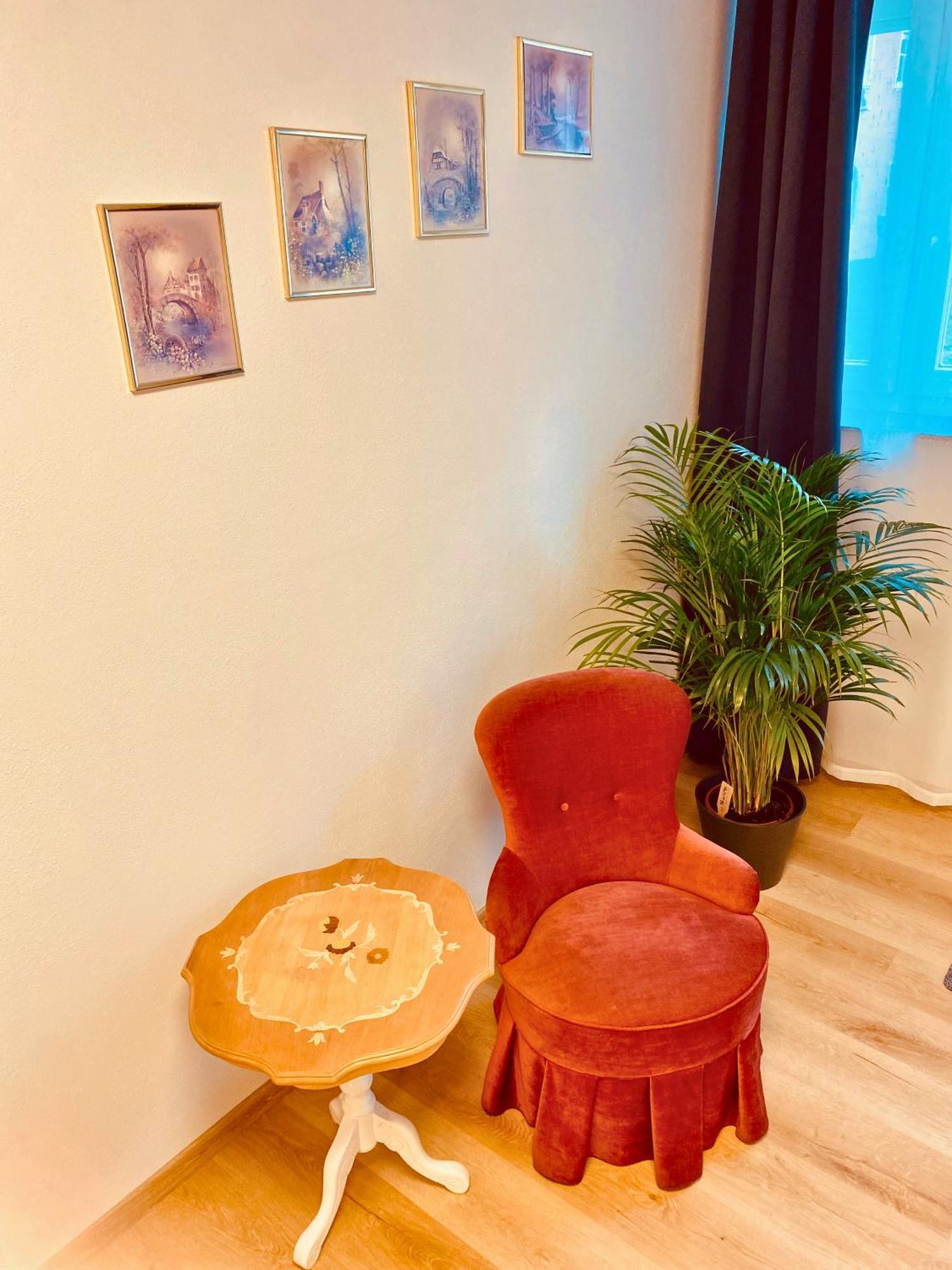 Fewo Nebenan Bad Windsheim Bagian luar foto